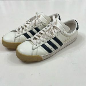 adidas Consortium's
Supergrip Revives the Sneaker That Preceeds the Superstar